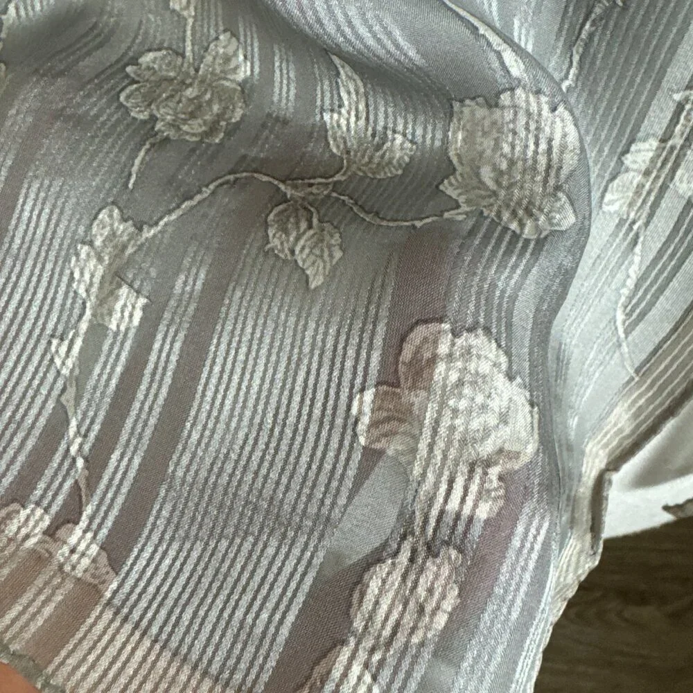 Anne Klein Silk scarf Gray Floral Stripped
